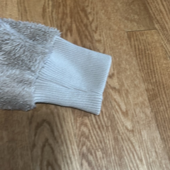 Hem & Thread Jacket - Picture 3 of 4